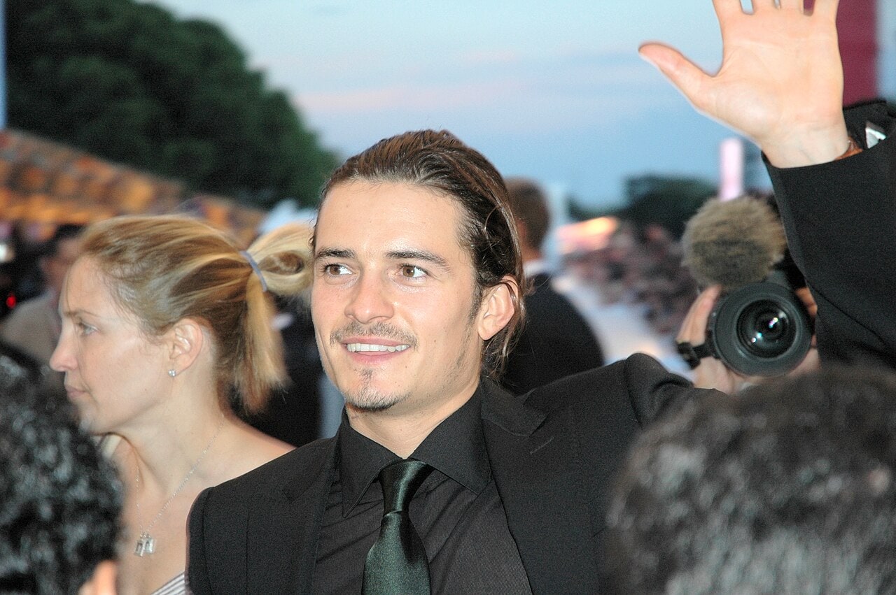 Orlando Bloom greeting the crowd at the Venice film festival in 2005.